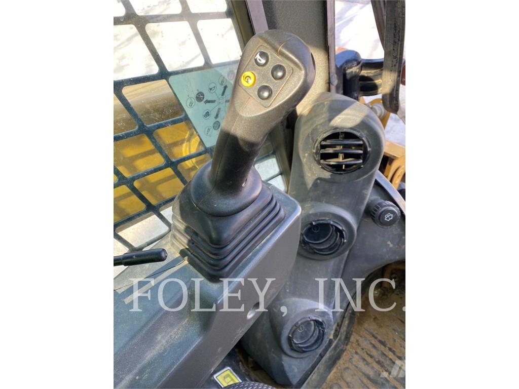 CAT 259D3 Crawler loaders