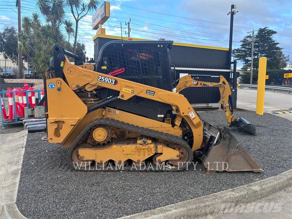 CAT 259D3 لوادر انزلاقية التوجيه