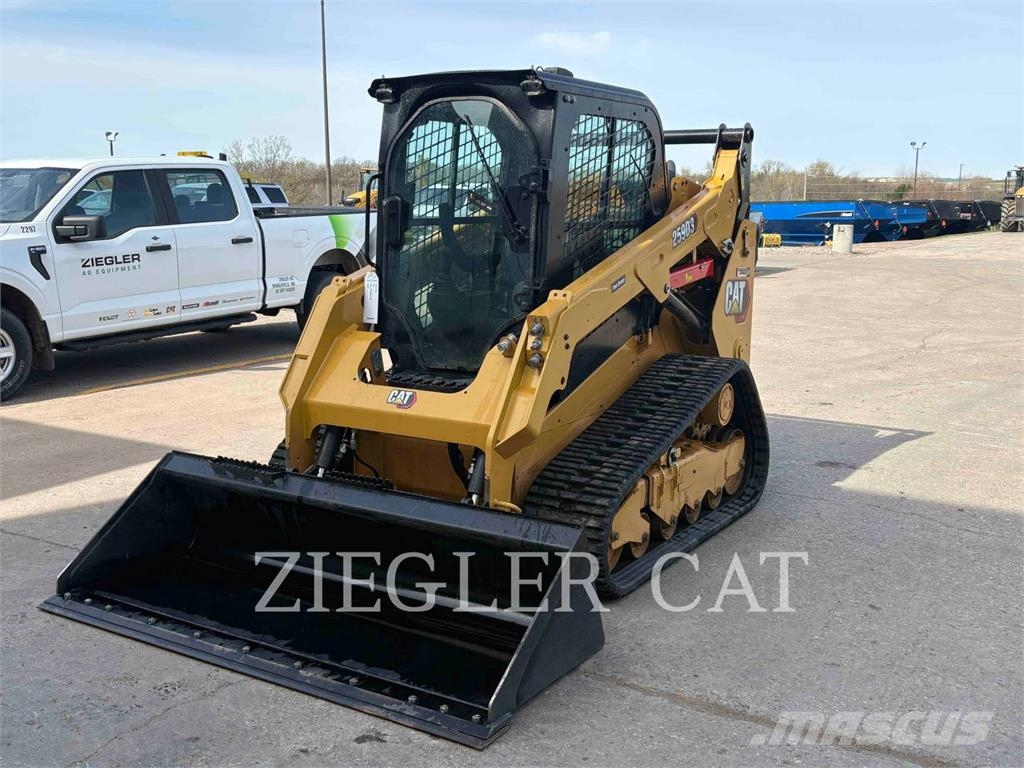 CAT 259D3 Telakuormaajat