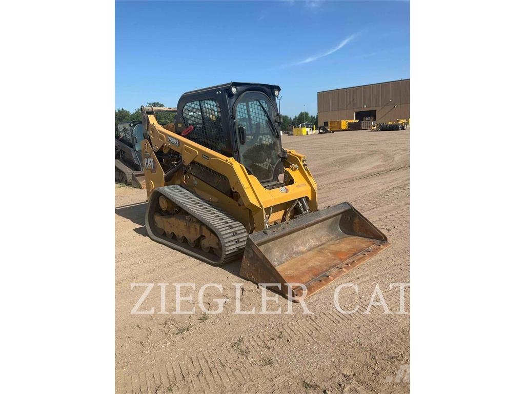 CAT 259D3 궤도식 로우더