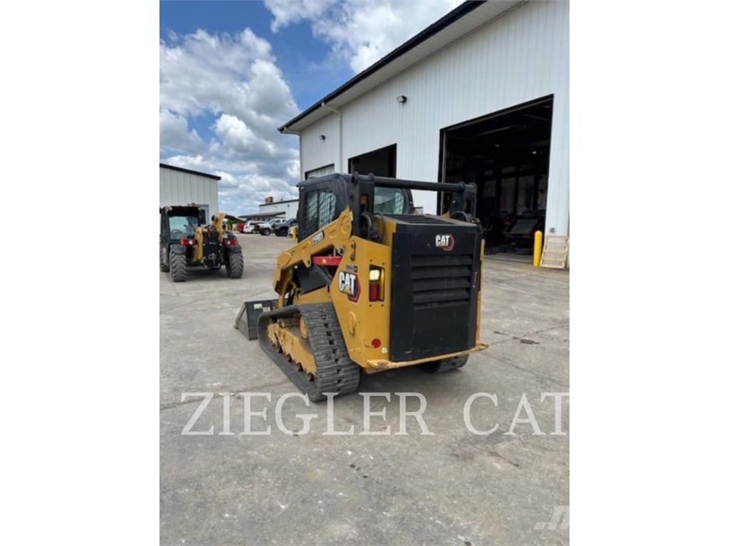 CAT 259D3 لوادر زحافة
