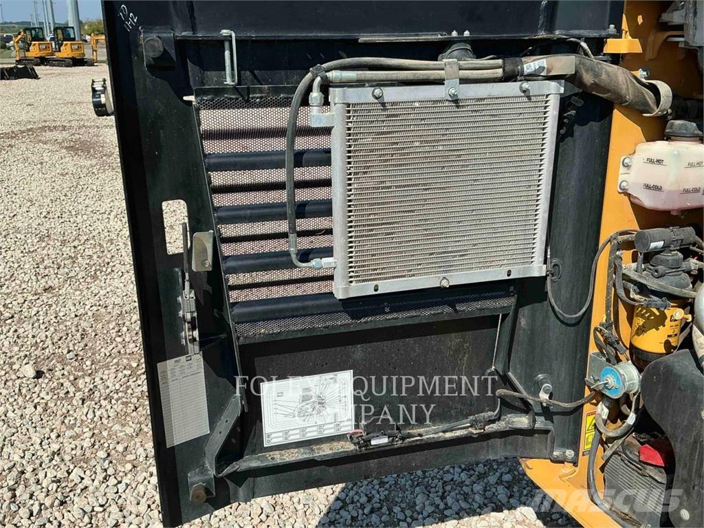 CAT 259D3 Skid steer mini utovarivači