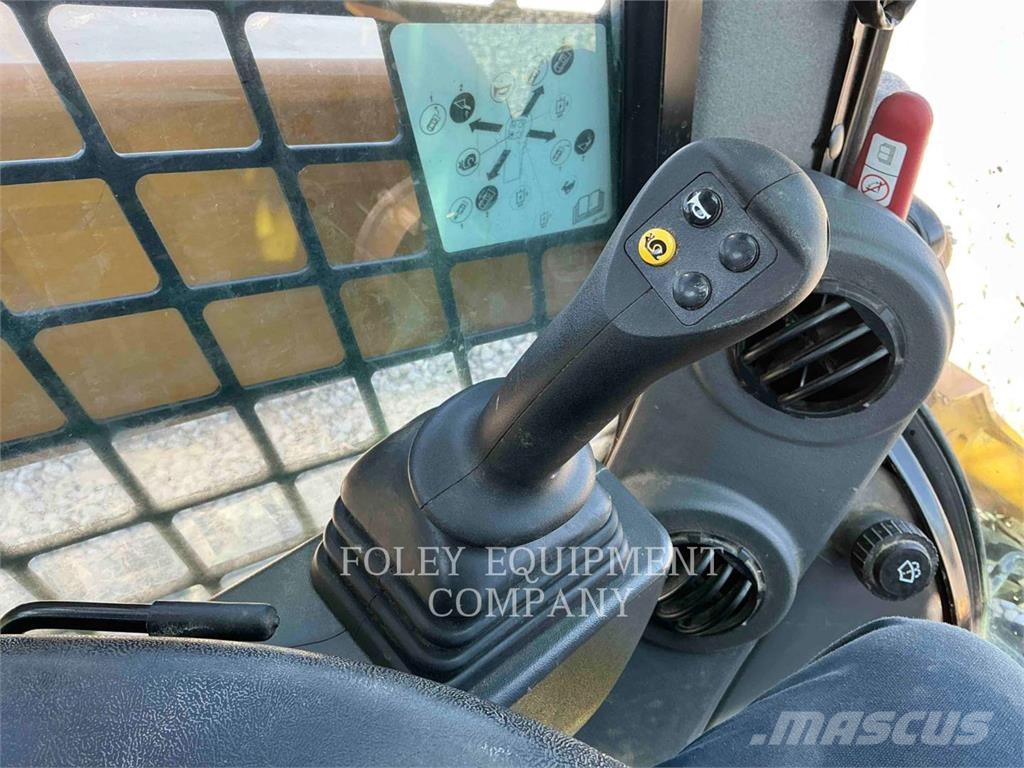 CAT 259D3 Skid steer mini utovarivači