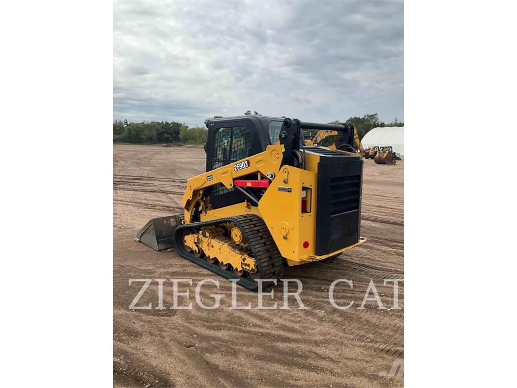 CAT 259D3 Larvebåndslæssere