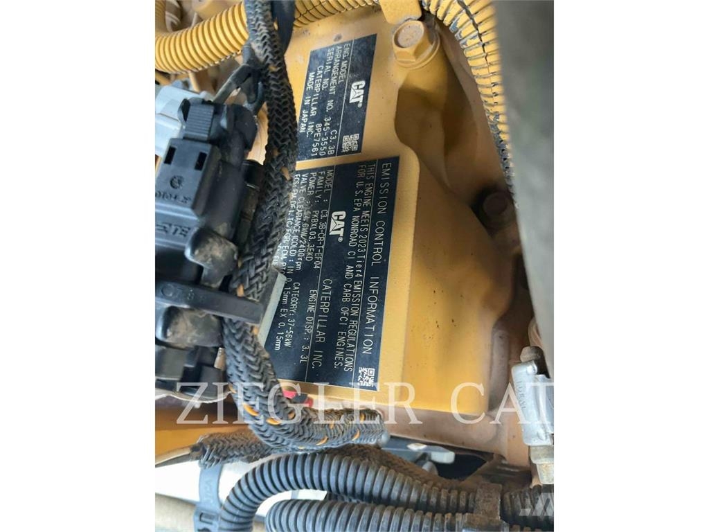 CAT 259D3 Larvebåndslæssere