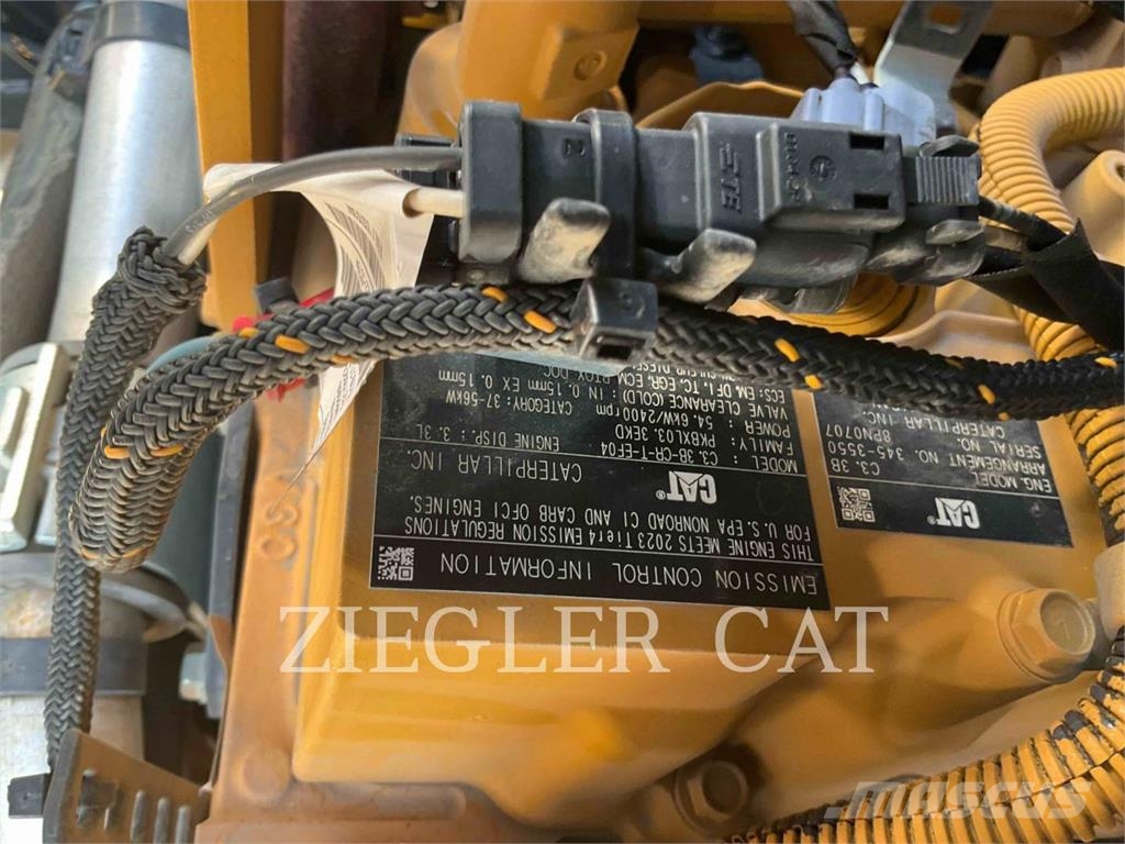 CAT 259D3 Гусеничные фронтальные погрузчики