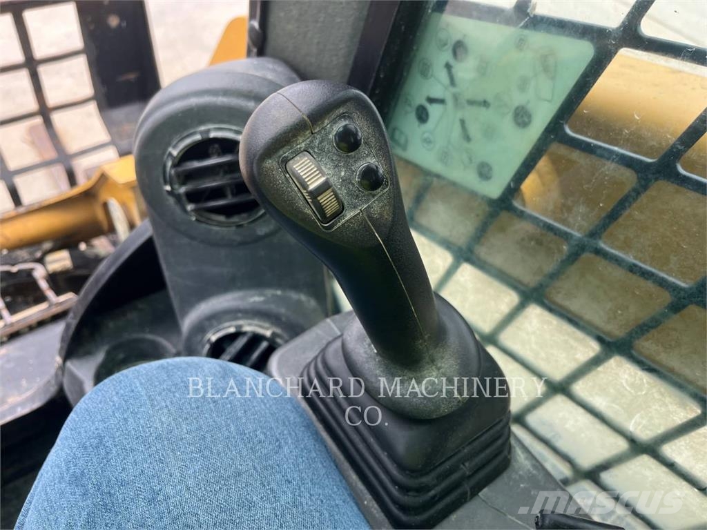 CAT 259D3 Φορτωτές με ερπύστριες