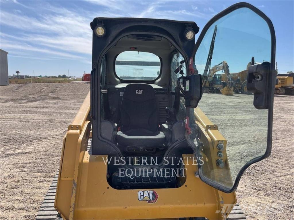 CAT 259D3 스키드로더
