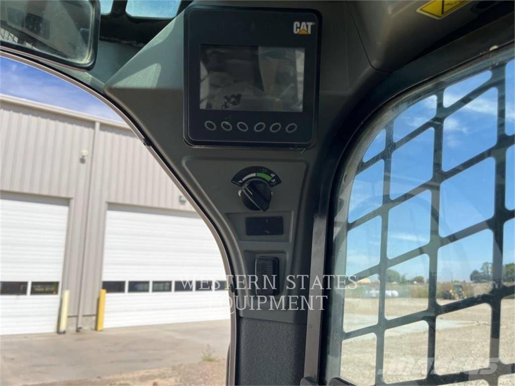 CAT 259D3 스키드로더