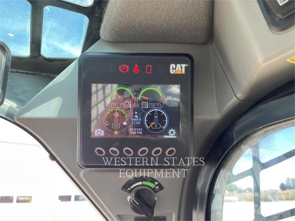 CAT 259D3 스키드로더