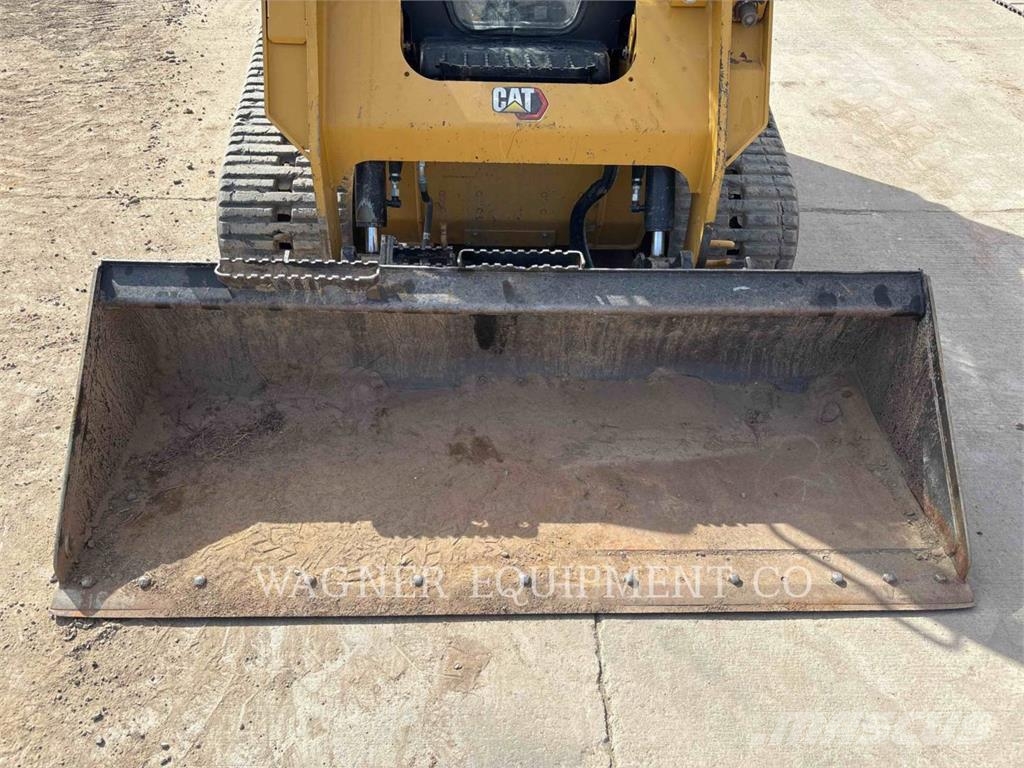 CAT 259D3 궤도식 로우더