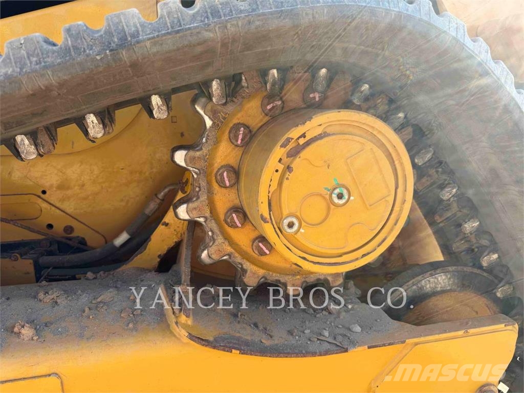 CAT 259D3 Skid steer mini nakladalci