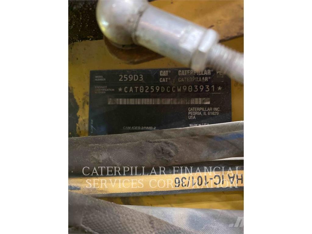 CAT 259D3 Lánctalpas homlokrakodók