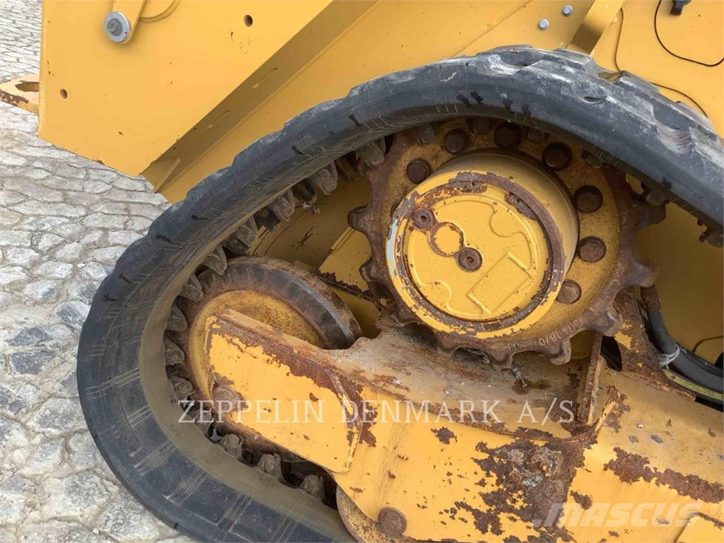 CAT 259D3 Larvebåndslæssere