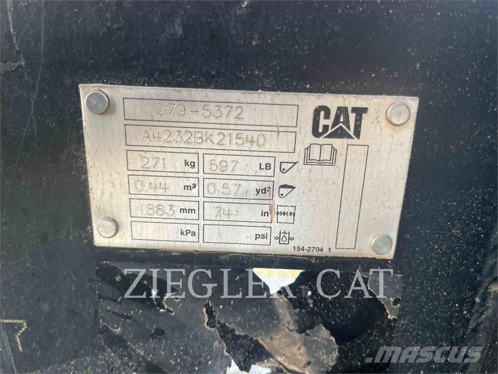 CAT 259D3 Roomiklaadurid