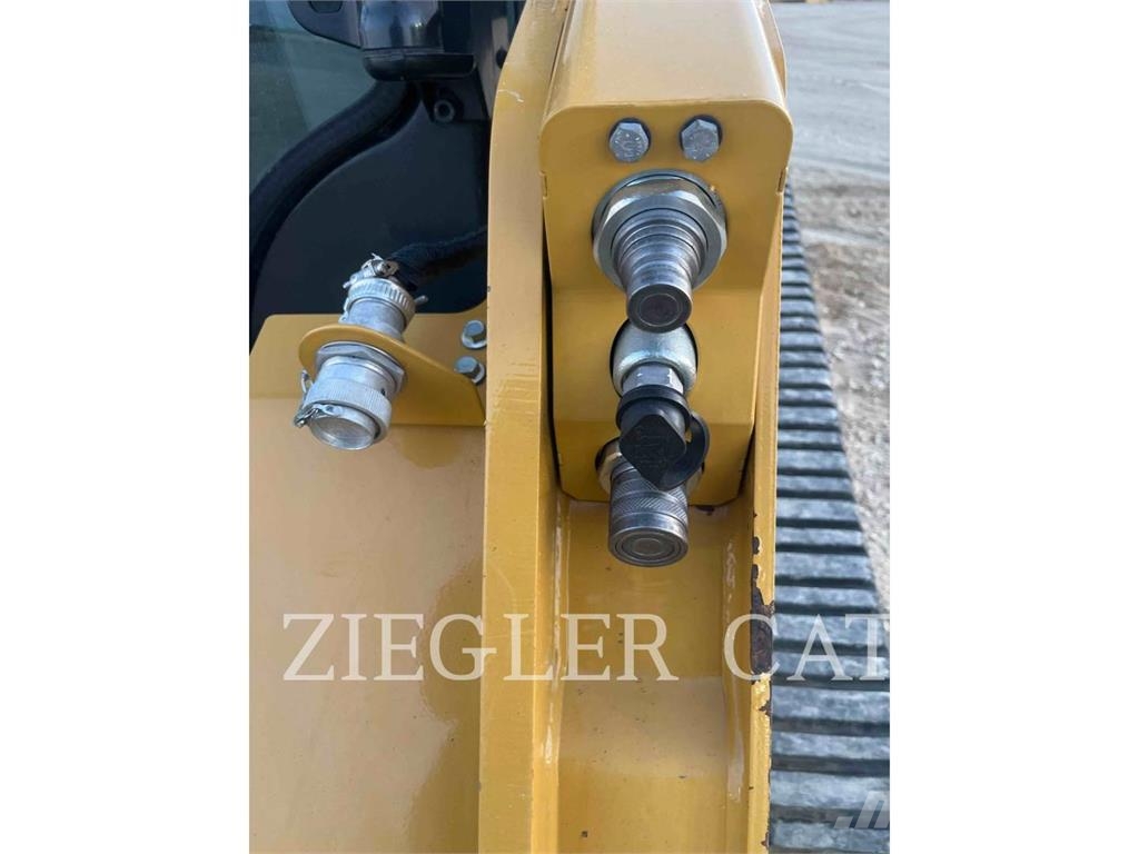 CAT 259D3 Roomiklaadurid