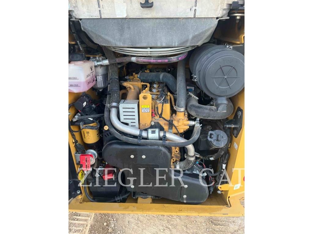CAT 259D3 Roomiklaadurid