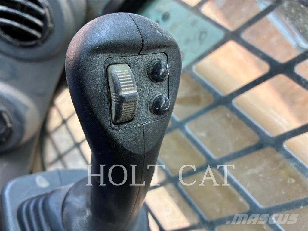 CAT 259D3 クローラーローダー