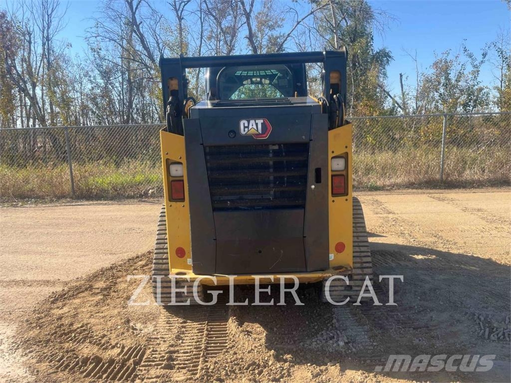 CAT 259D3 Верижен товарач