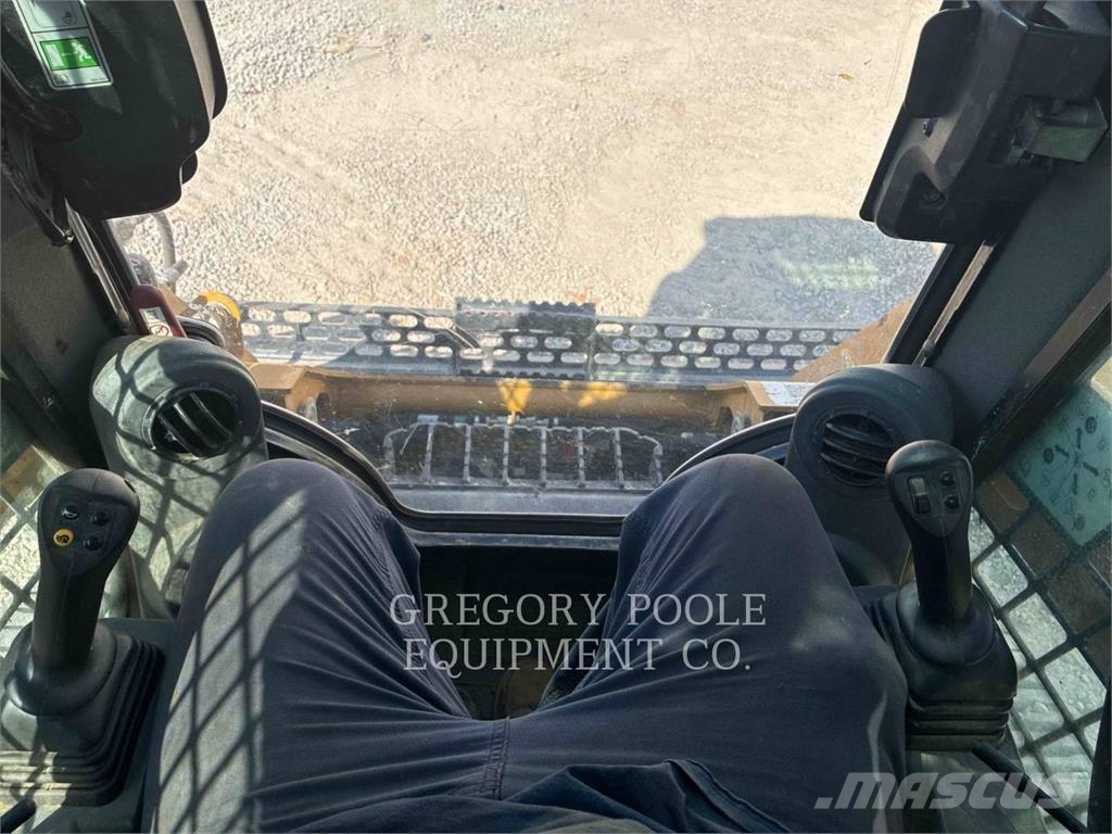 CAT 259D3 Încarcatoare cu excavator