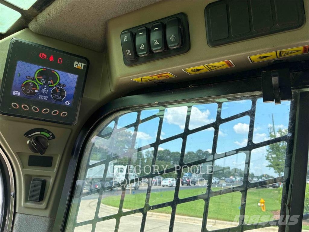 CAT 259D3 Încarcatoare cu excavator