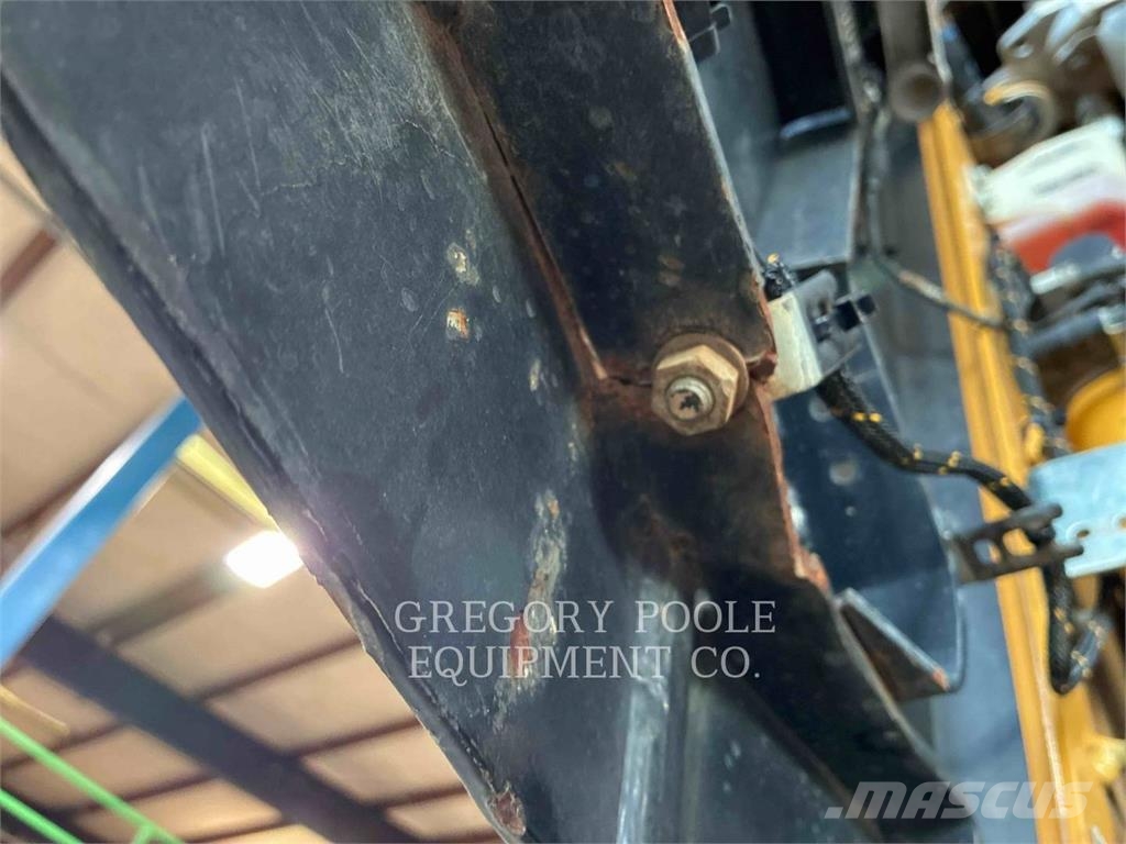 CAT 259D3 Încarcatoare cu excavator