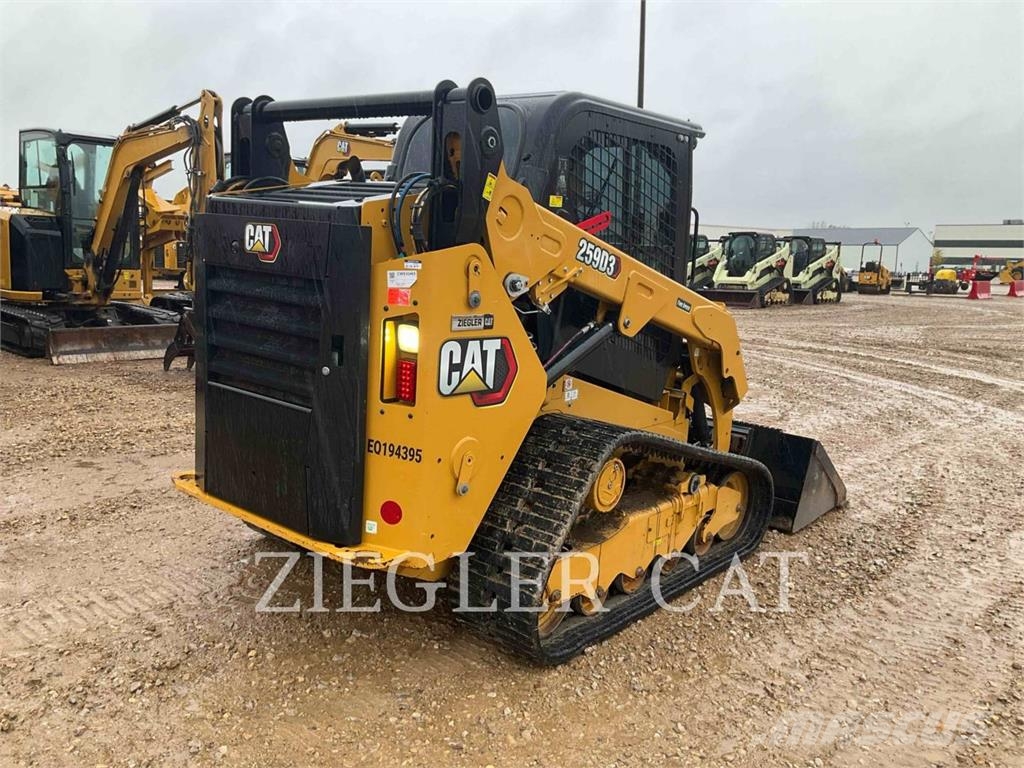 CAT 259D3 Верижен товарач