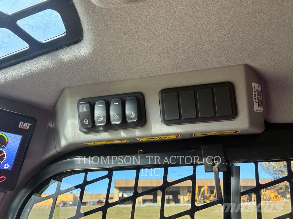 CAT 259D3 Crawler FEL's