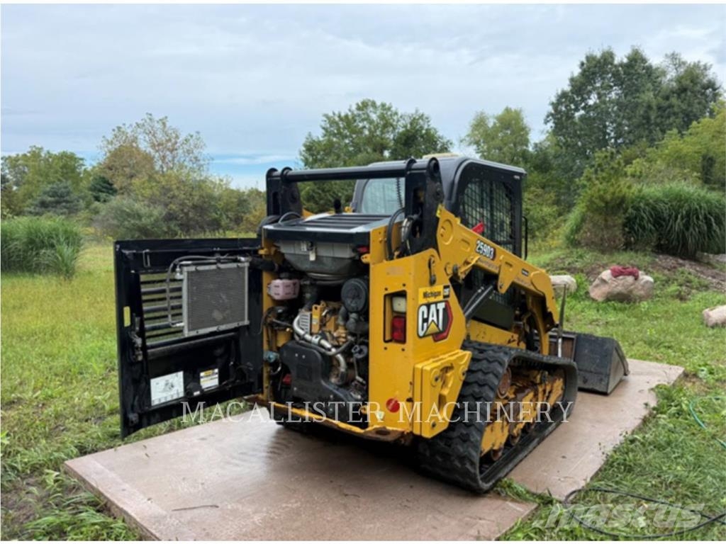 CAT 259D3 AQB Lánctalpas homlokrakodók