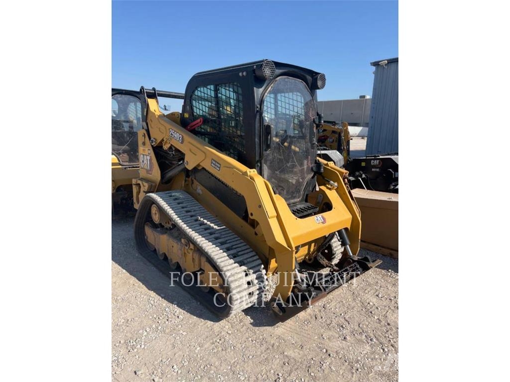 CAT 259D3HF2C Skid steer mini nakladalci