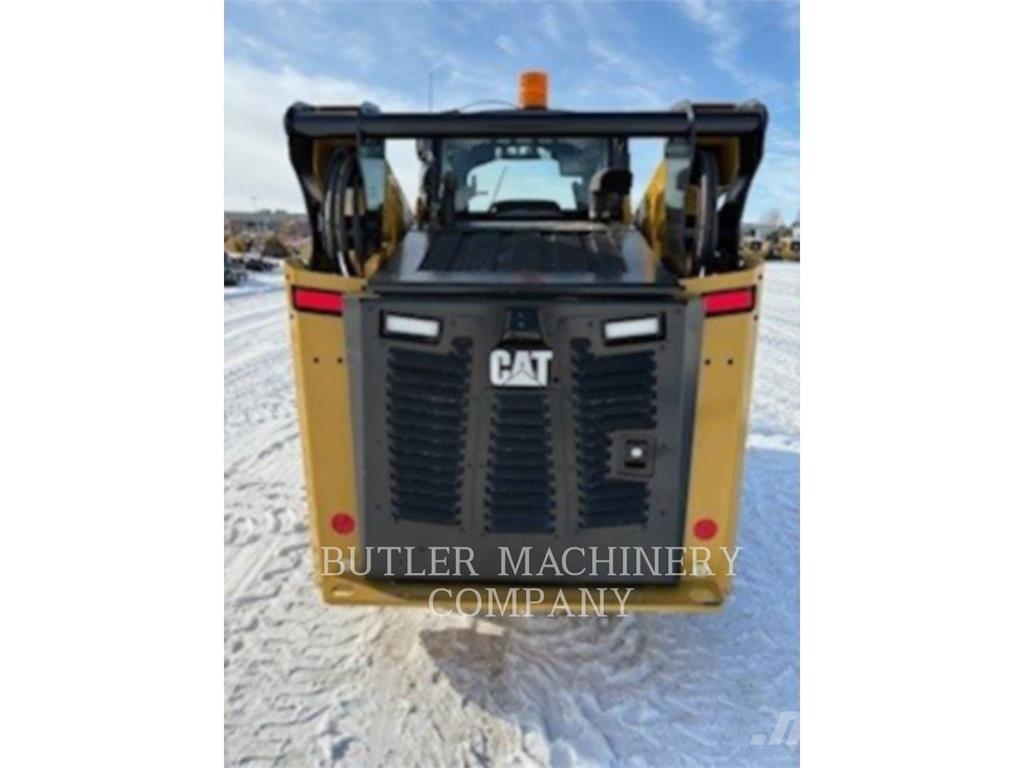 CAT 260 لوادر انزلاقية التوجيه