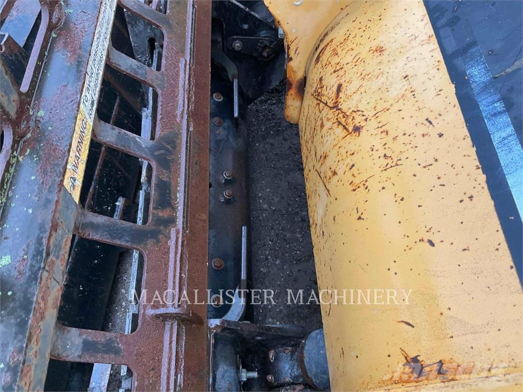 CAT 262C Skid steer mini utovarivači