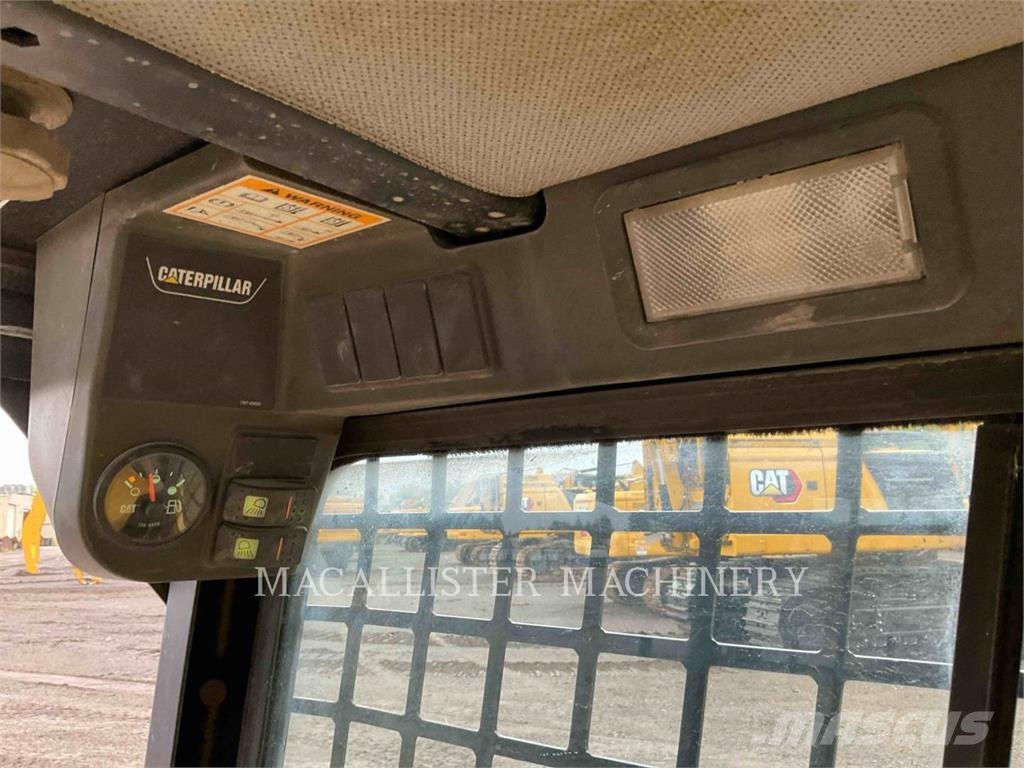 CAT 262C Skid steer mini utovarivači