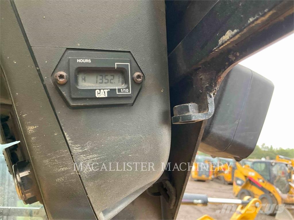 CAT 262C Skid steer mini utovarivači
