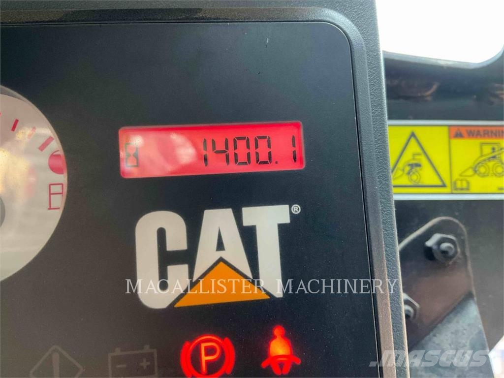 CAT 262C Skid steer mini nakladalci