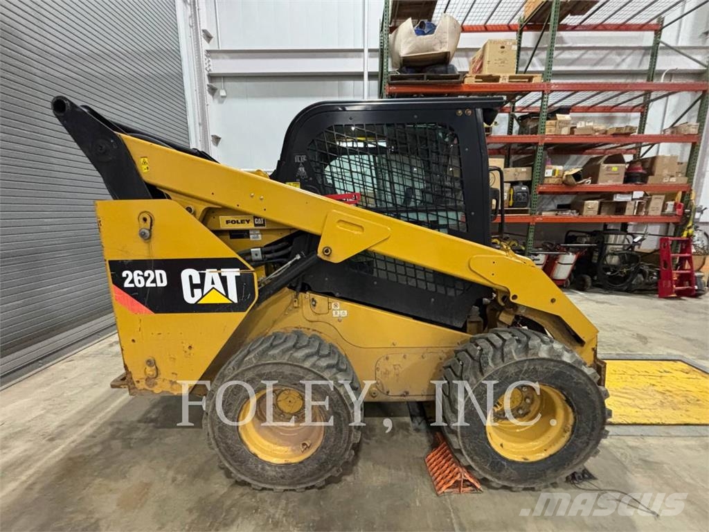 CAT 262D Skid steer loaders