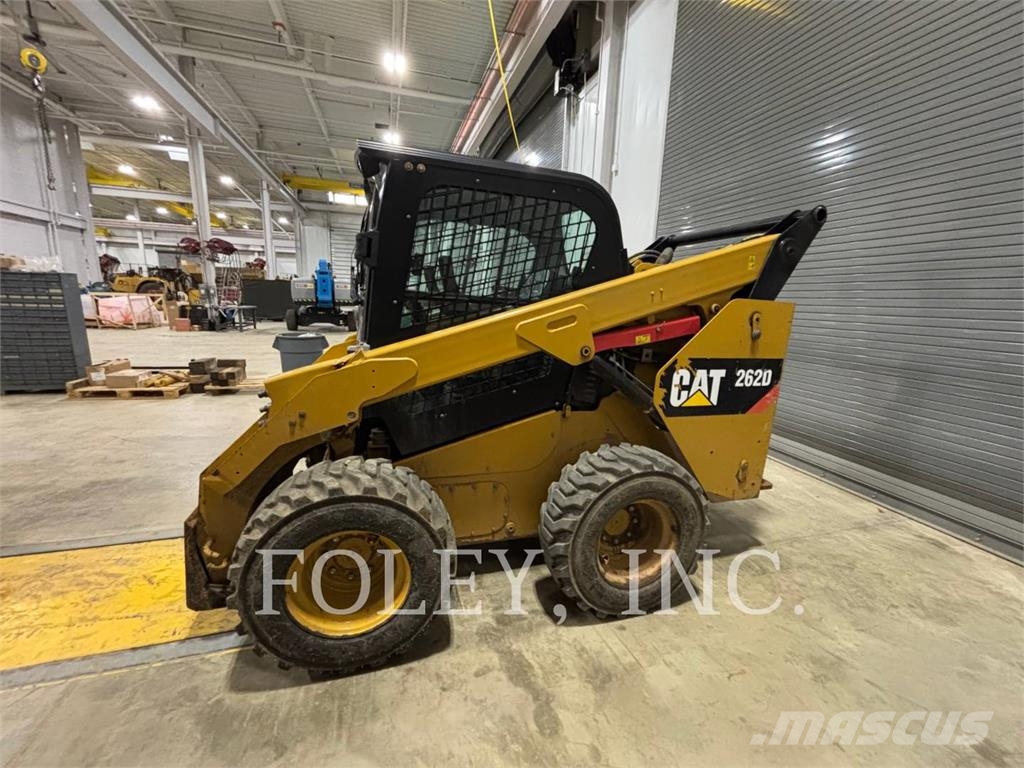 CAT 262D Skid steer loaders