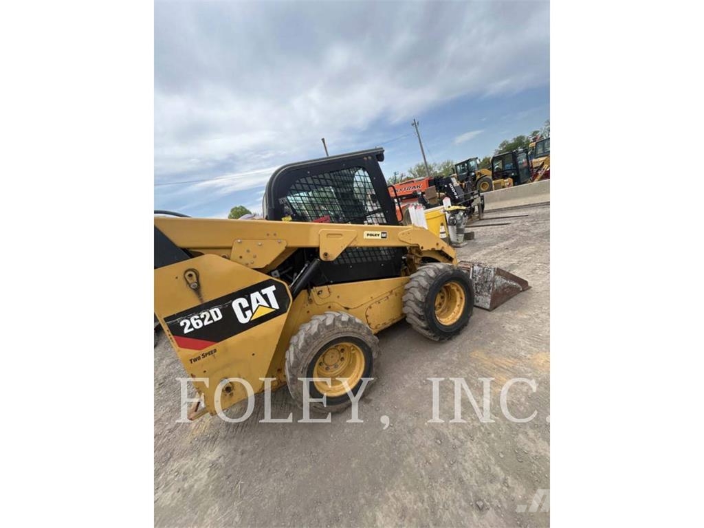 CAT 262D Skid steer loaders