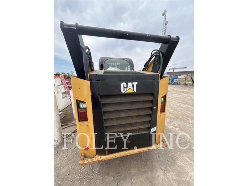 CAT 262D Skid steer loaders