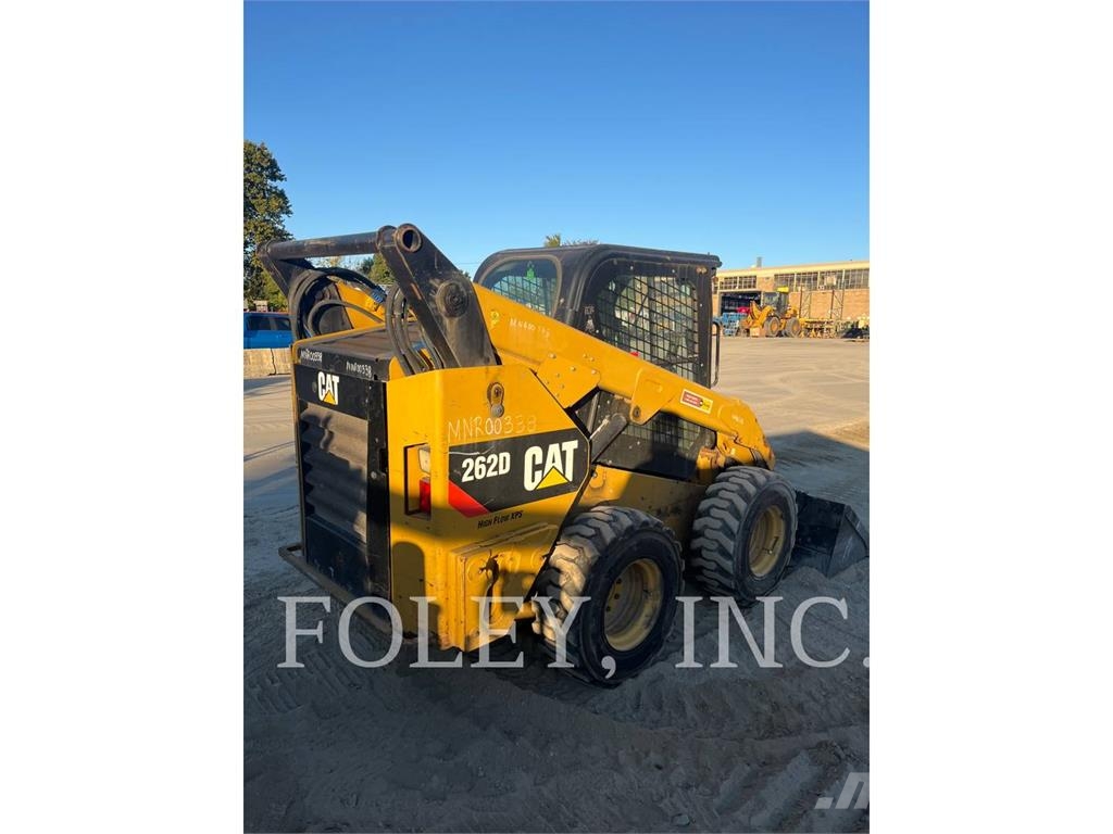 CAT 262D Skid steer loaders