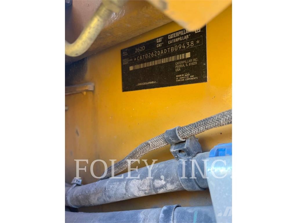 CAT 262D Skid steer loaders