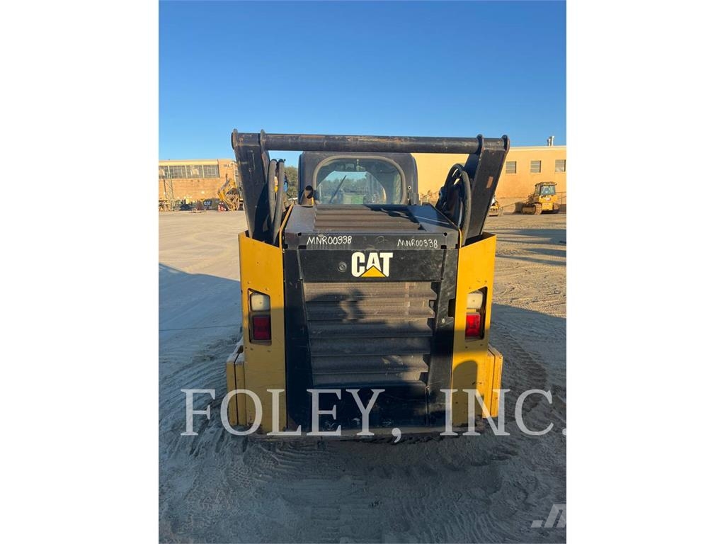 CAT 262D Skid steer loaders