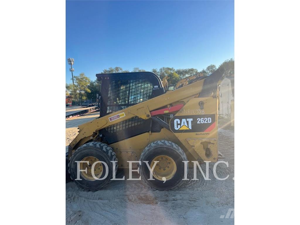 CAT 262D Skid steer loaders
