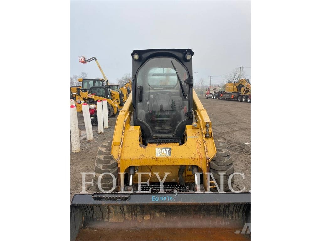 CAT 262D Φορτωτάκια