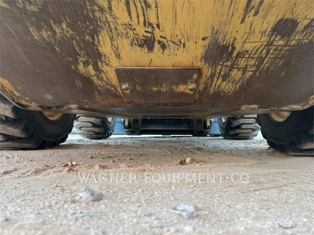 CAT 262D Φορτωτάκια