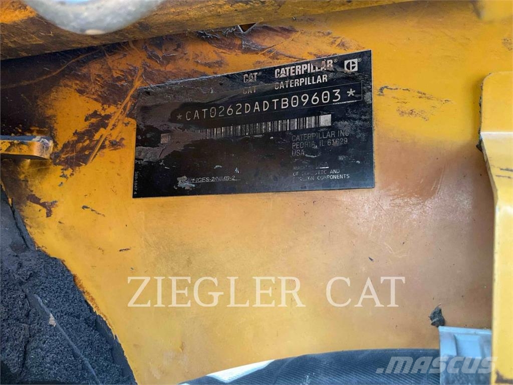 CAT 262D Φορτωτάκια