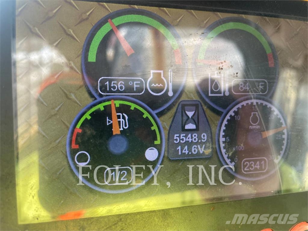 CAT 262D Skid steer mini nakladalci