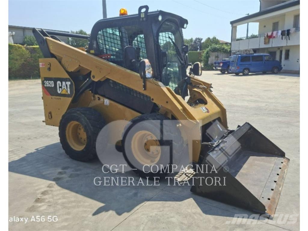 CAT 262D لوادر انزلاقية التوجيه