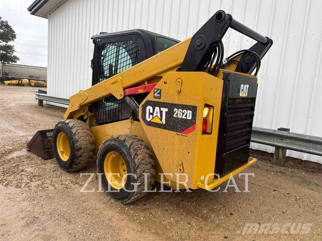 CAT 262D لوادر انزلاقية التوجيه