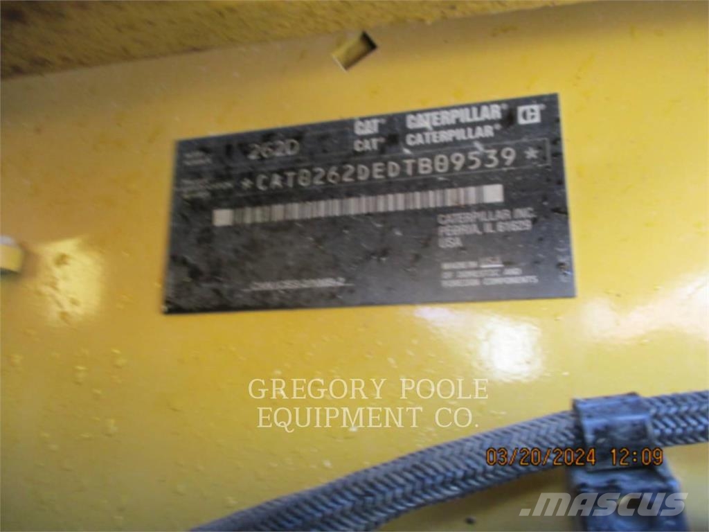 CAT 262D Skid steer loaders